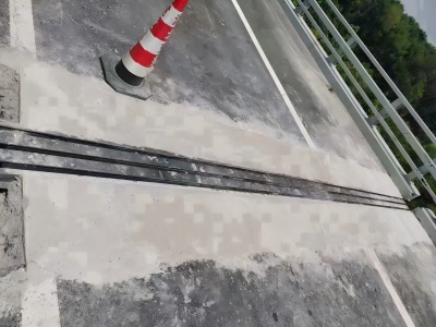 文殊镇伸缩缝更换后浇筑材料快速结构修补料速砼的产品特点及施工流程​